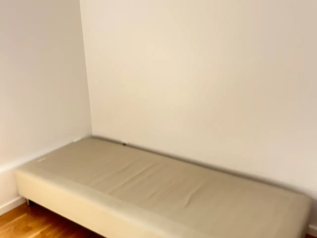 Billede 1 - Gratis seng i god stand