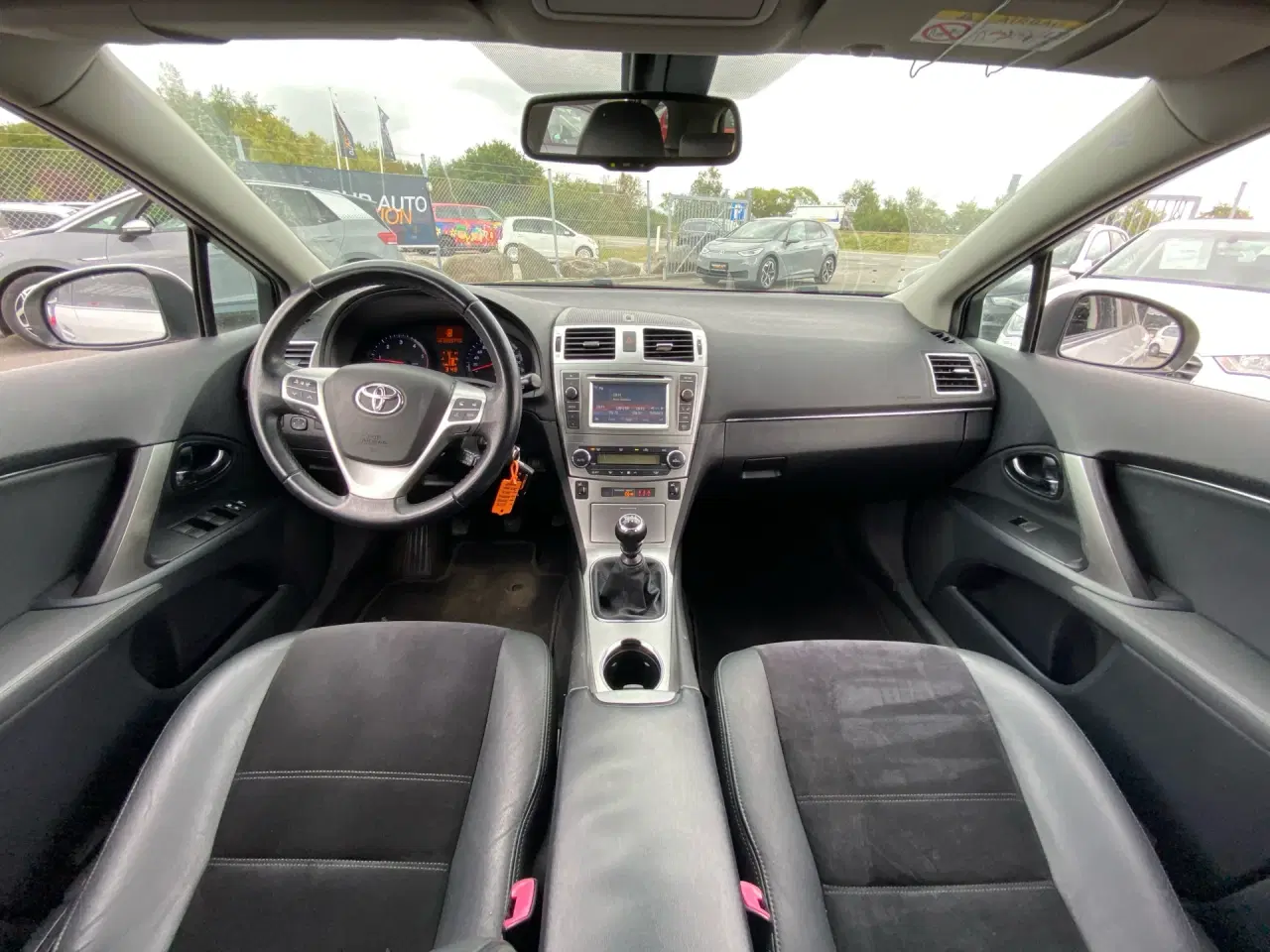 Billede 10 - Toyota Avensis 2,0 D-4D DPF T2 Premium 124HK Stc 6g