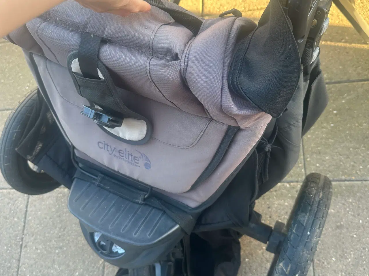 Billede 10 - Baby Jogger City Elite klapvogn med stor kaleche