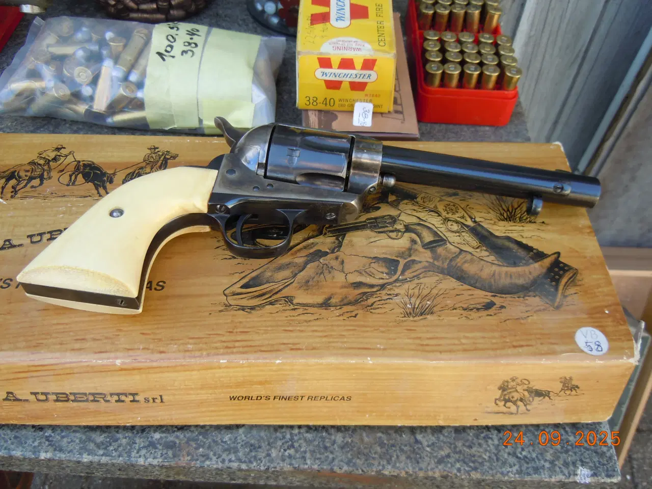 Billede 7 - 1873 Colt Uberti revolver med alt ladegrej og patr