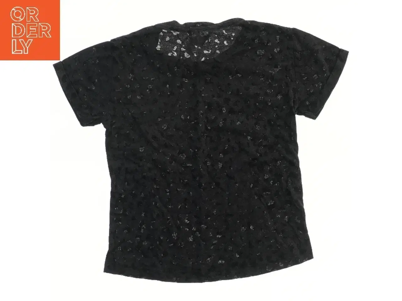 Billede 2 - Sort T-shirt med tekst fra Little pieces (str. 122)