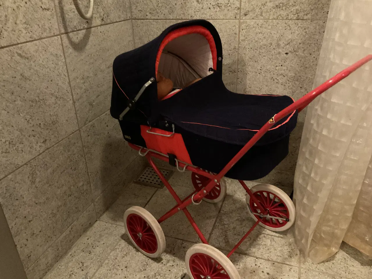 Billede 6 - BRIO dukkevogn