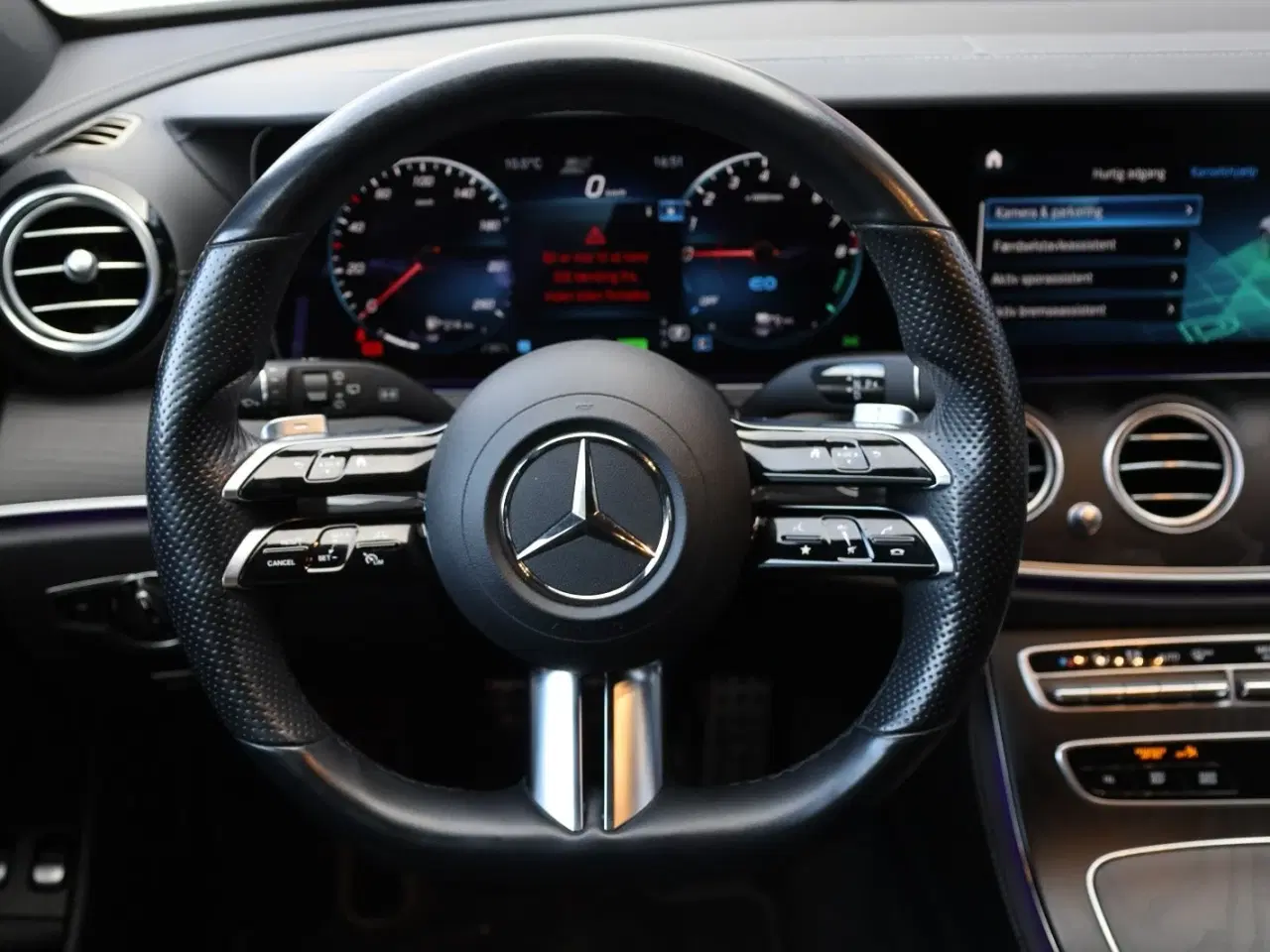 Billede 4 - Mercedes E300 e 2,0 AMG Line stc. aut.