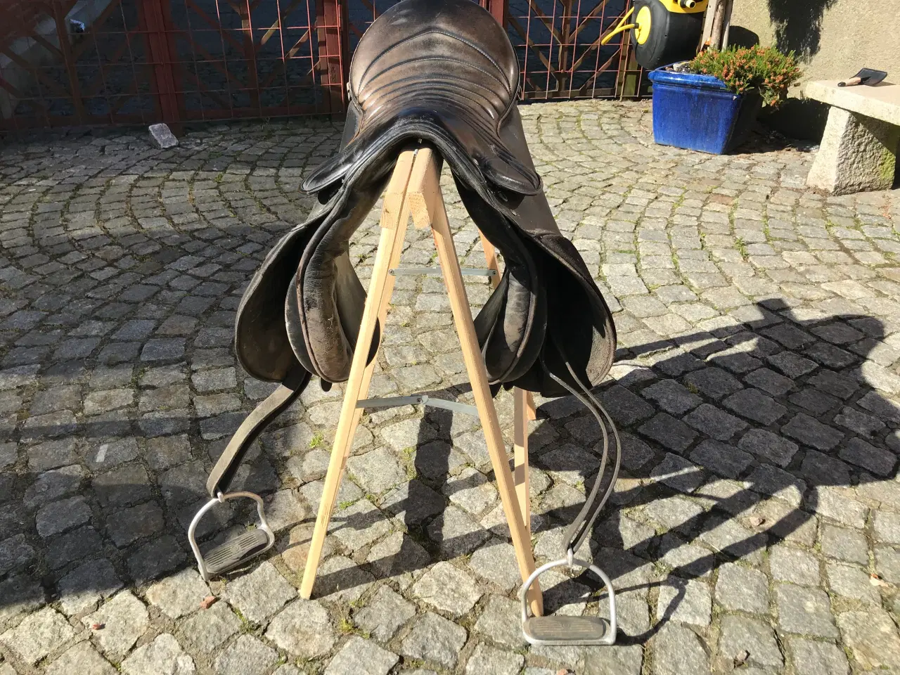 Billede 2 - Sadel Islandia 17”