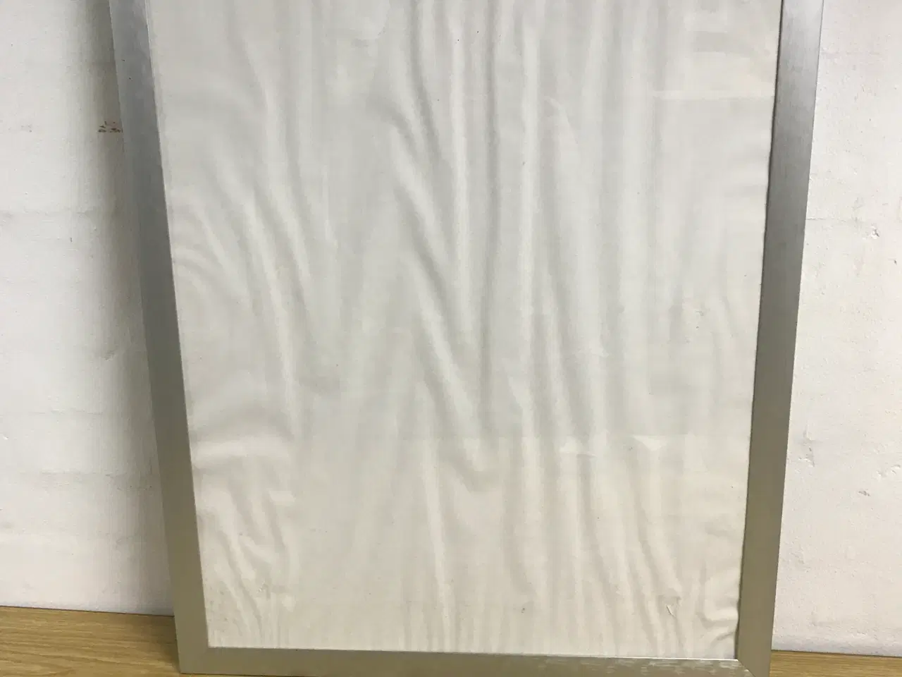 Billede 1 - Aluminiumsramme med acrylglas