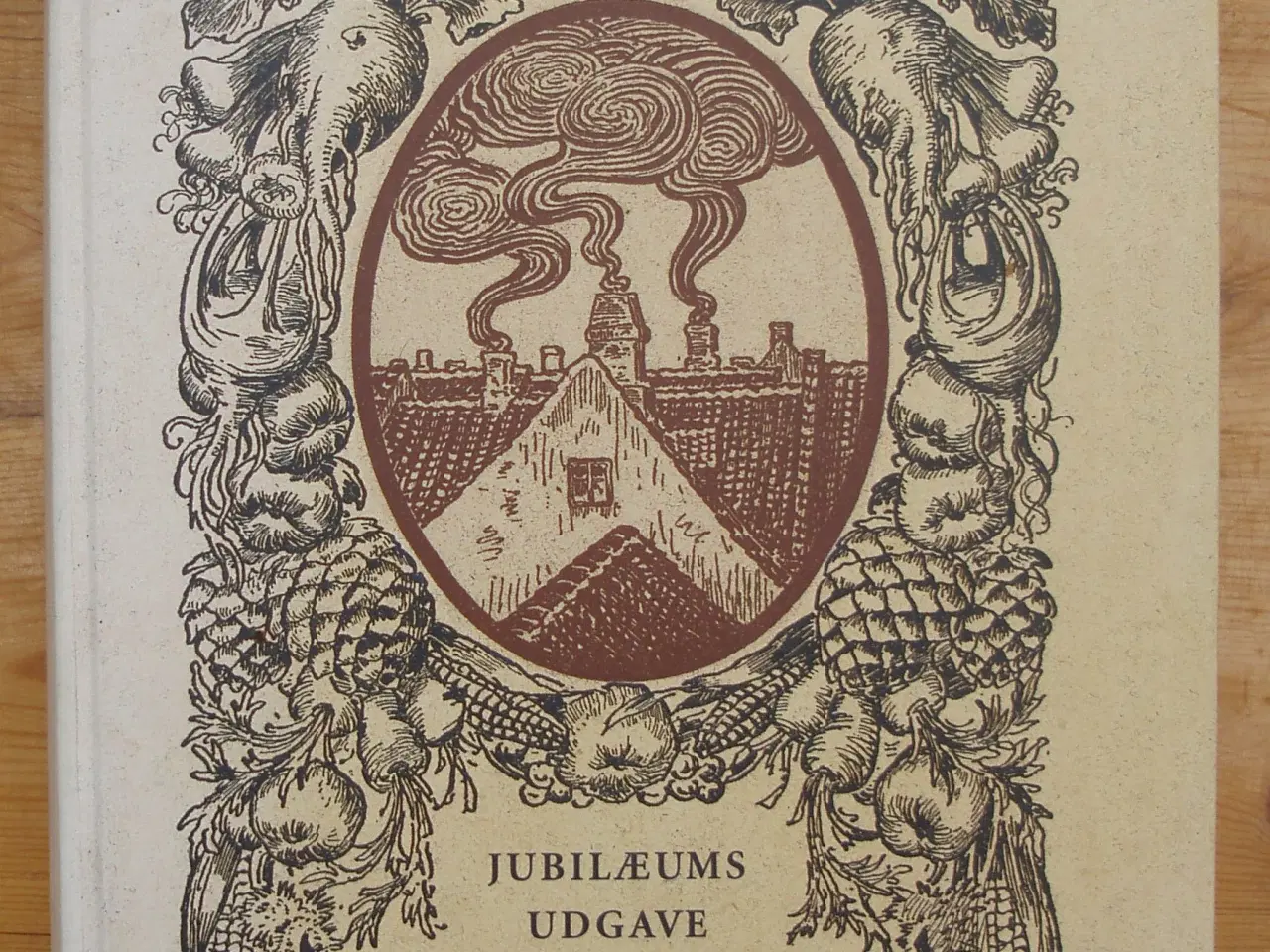 Billede 1 - Frk. Jensens kogebog Jubilæumsudgave