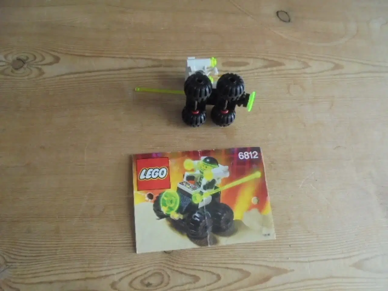 Billede 2 - LEGO 6812 - Space: Blacktron II: Grid Trekkor  