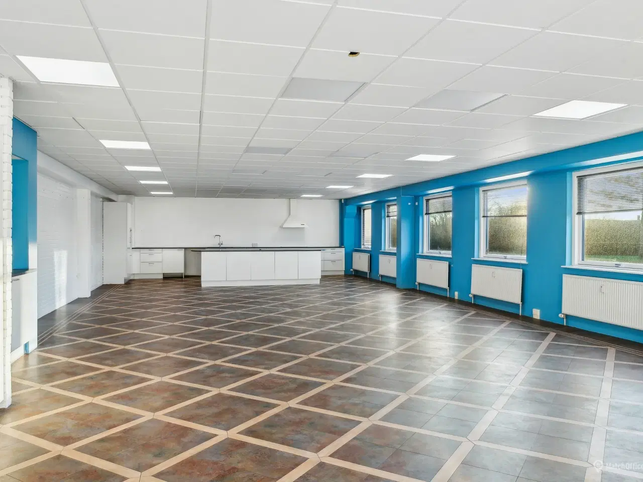 Billede 12 - Kombineret lager og kontorlejemål i Ishøj med port og hurtig adgang til E20 og E47