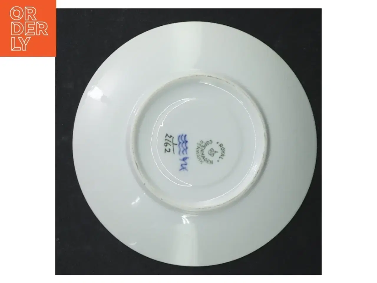 Billede 3 - Blåt og hvidt porcelænsmønster tallerken, musselmalet fra Royal Copenhagen (str. Ø. 14,5 cm)
