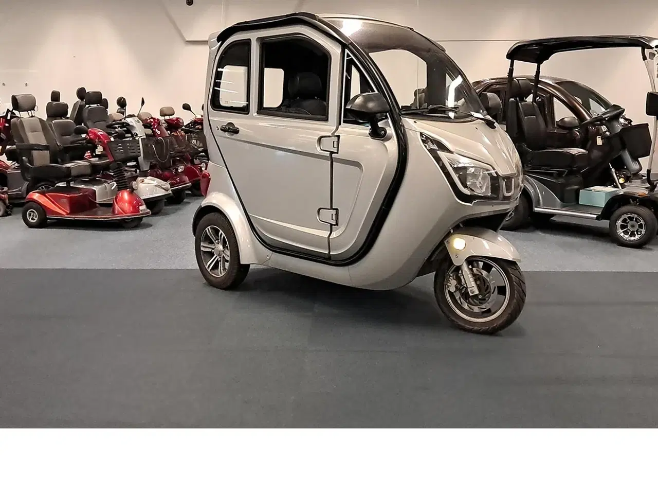 Billede 1 - Country 1 grå - 25 km/t