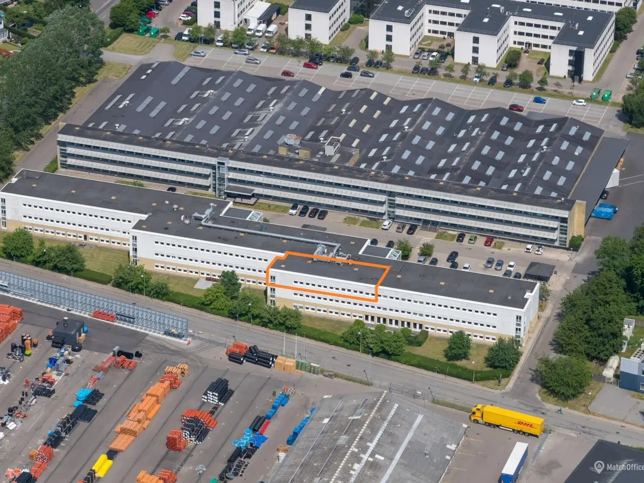 Billede 2 - Pænt og indflytningsklart kontorlejemål beliggende på 2. salen