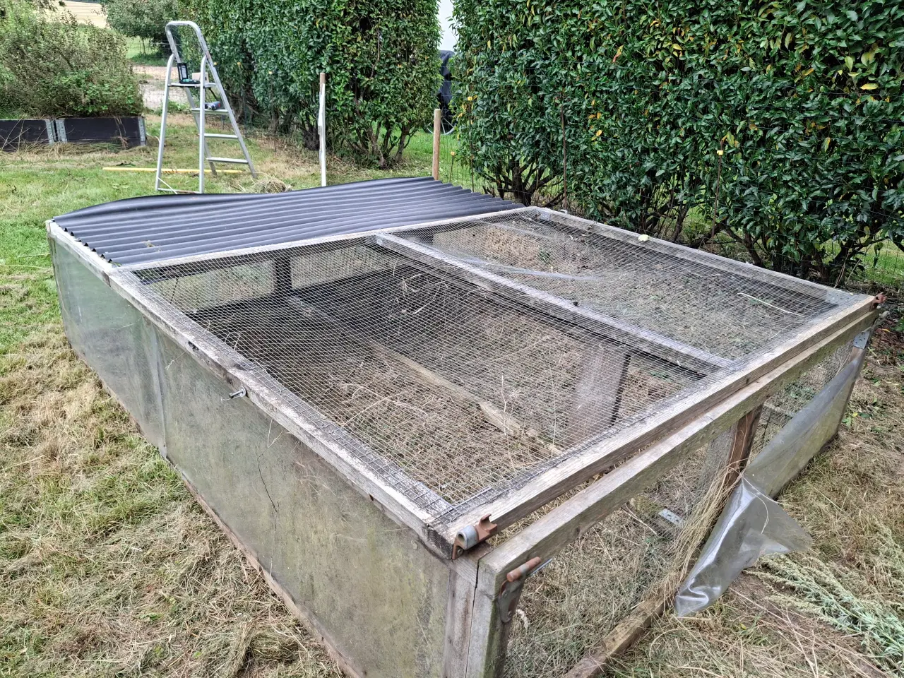 Billede 1 - Kanin udebur sommer 210x240