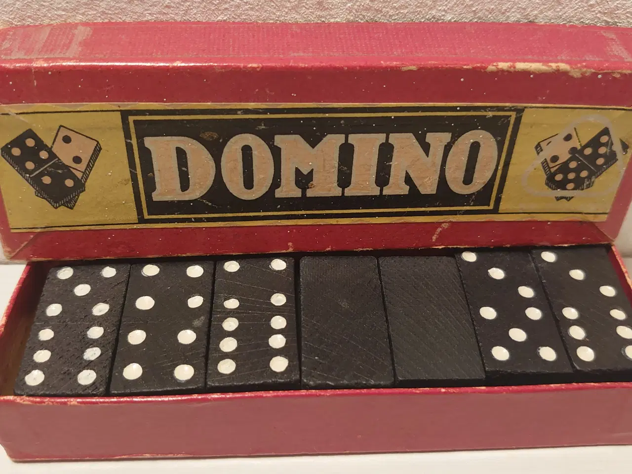 Billede 5 - 3 stk gamle spil: Farvepuslen, Domino, Søslag.