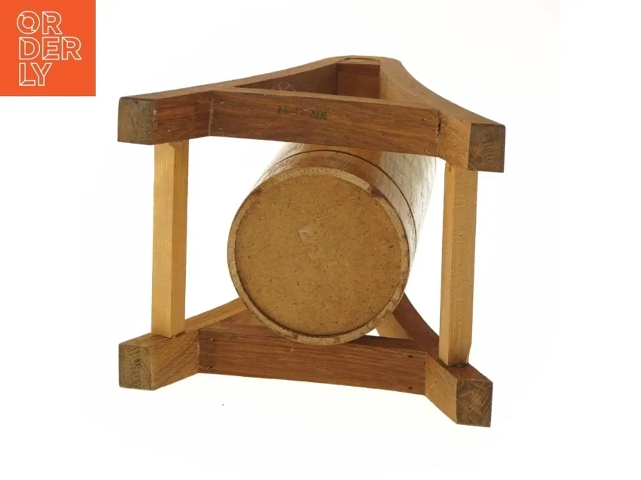 Billede 4 - Vodkaflaske med træholder (str. 43 cm)