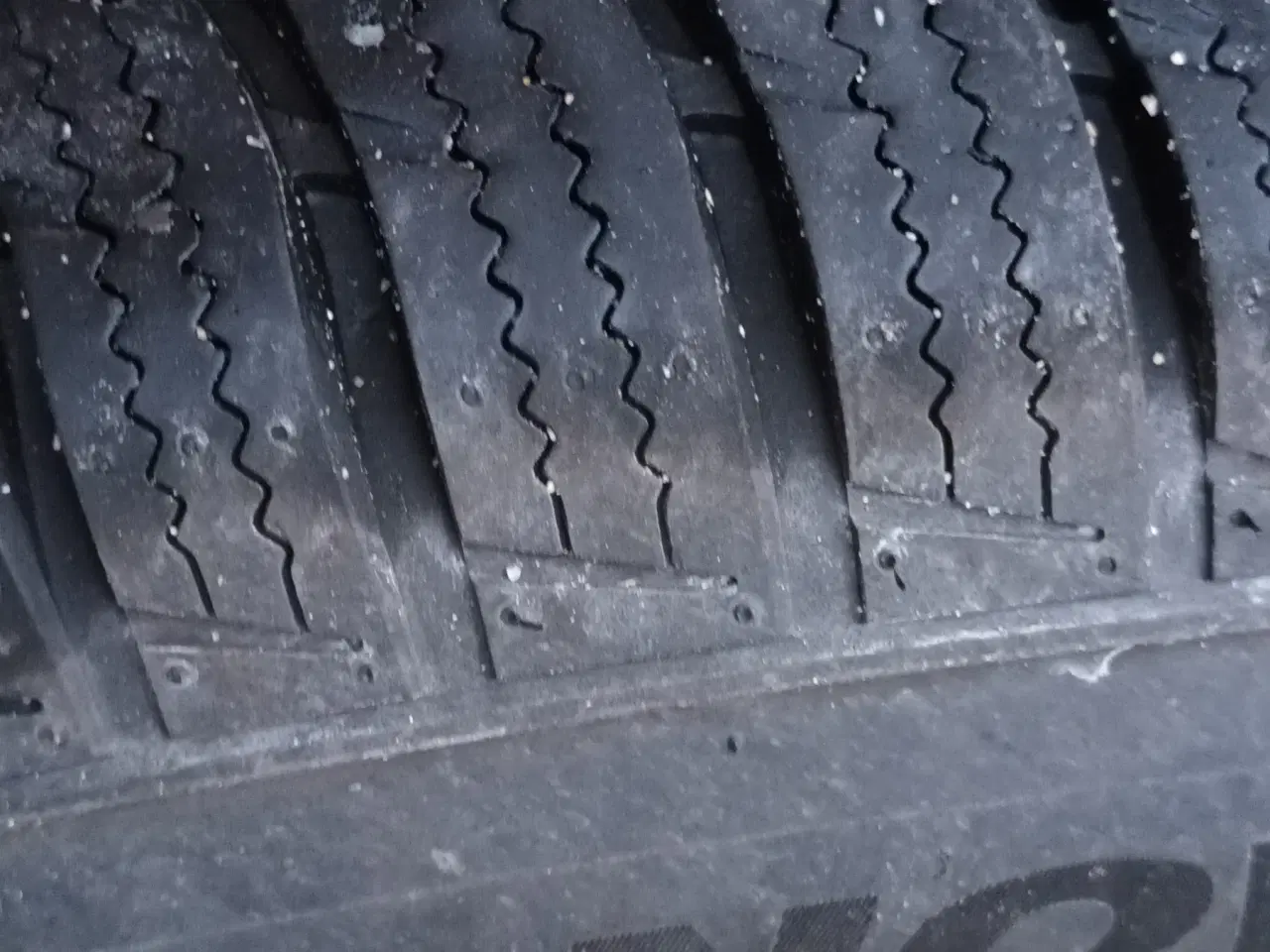 Billede 2 - Vinterdæk på stålfælge til Citroen C3