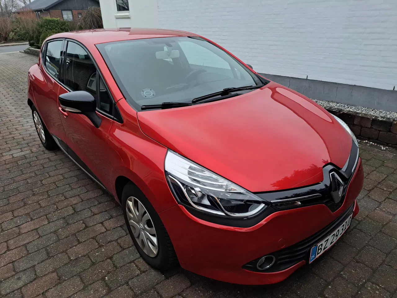 Billede 1 - Meget velholdt Clio IV