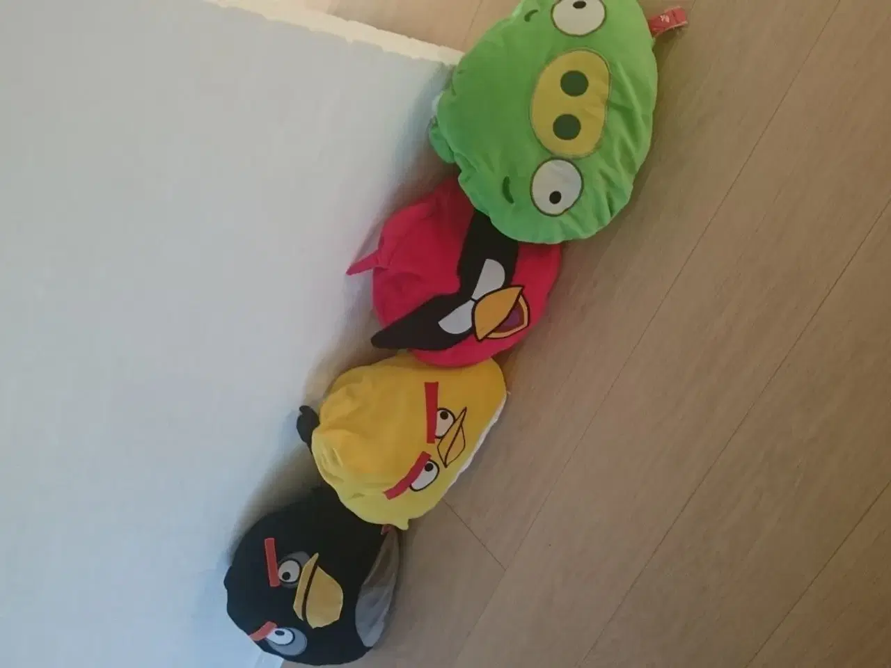 Billede 1 - 4 Stk. Angry Birds Puder