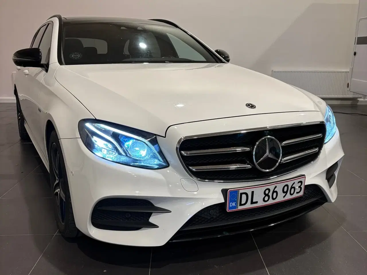 Billede 1 - Mercedes E300 de 2,0 AMG Line stc. aut.