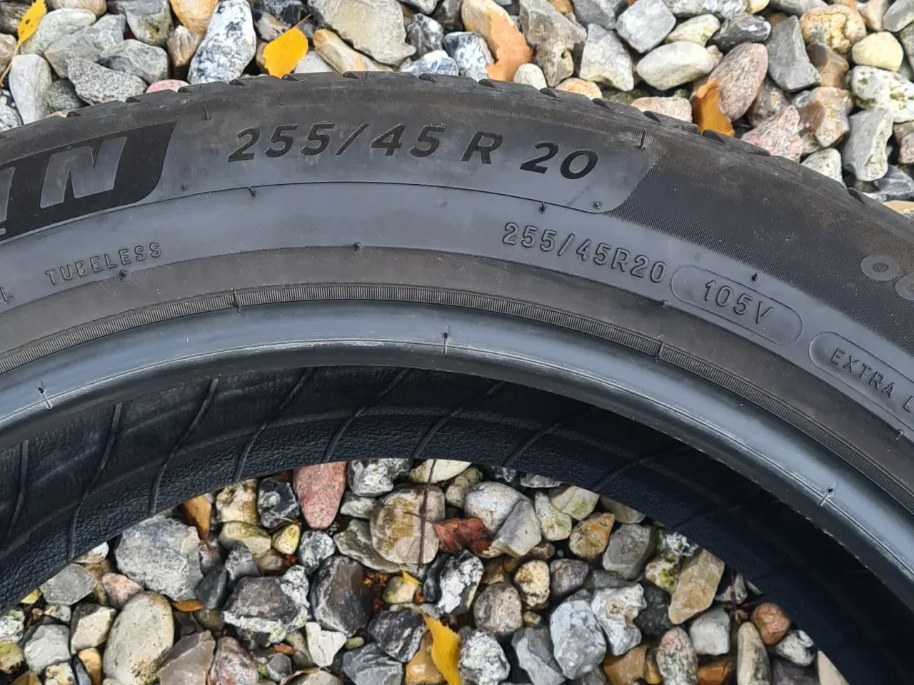 Billede 5 - 4 stk Michelin dæk 255/45 R20  6til 7m.m. 