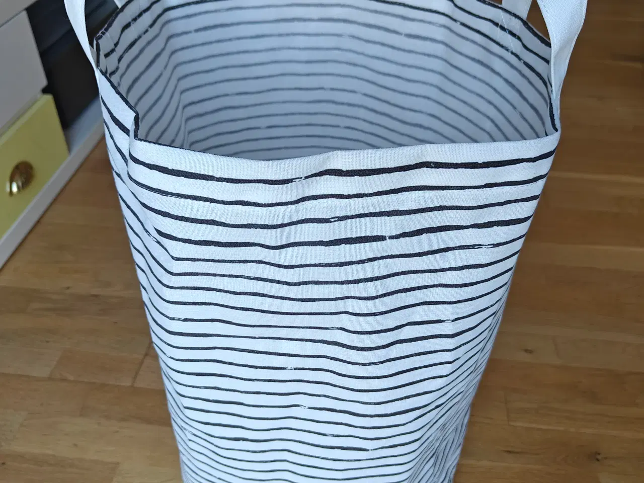 Billede 2 - Ikea KLUNKA Vasketøjspose ny og ubrugt.