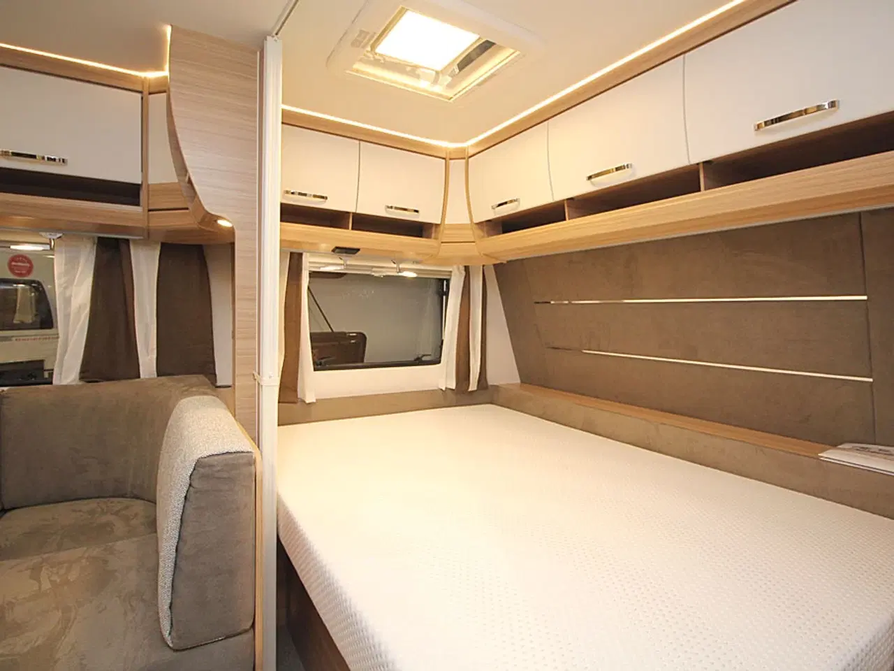 Billede 8 - Kvalitets familie campingvogn