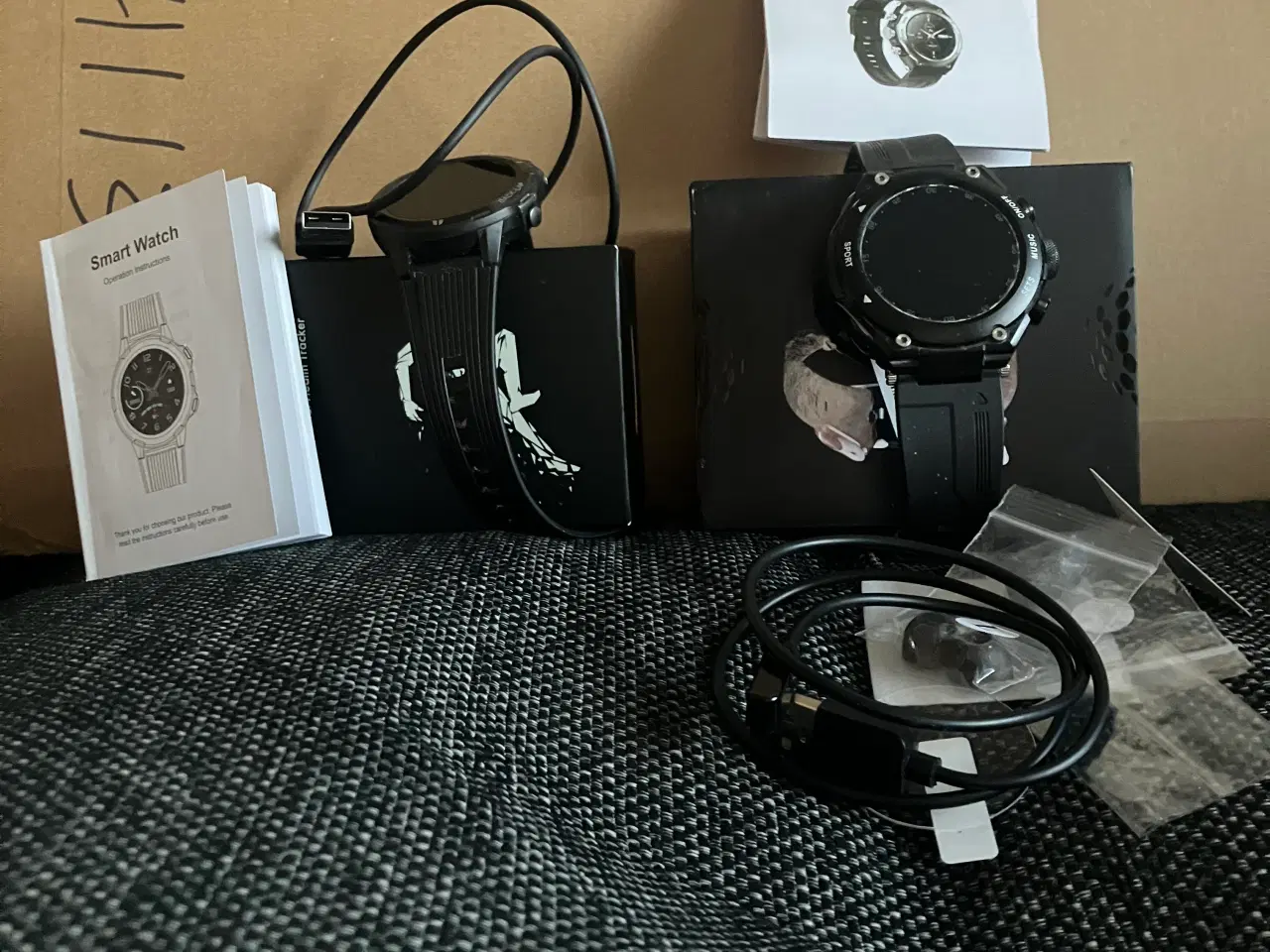 Billede 1 - Smartwatches sælges 
