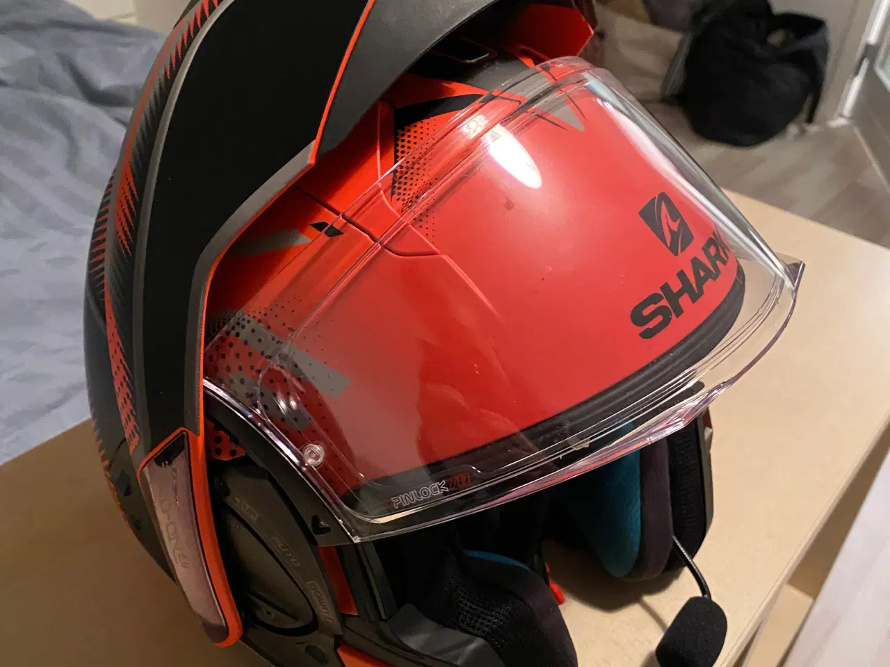 Billede 2 - Shark EVO-One 2 flipup med sharktalk