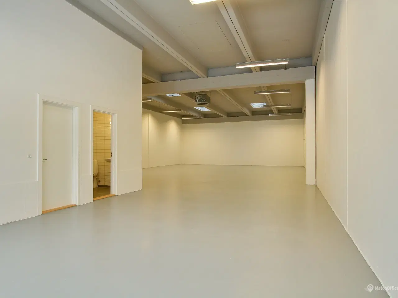 Billede 6 - Lager/produktion ved Jyllingevej 1 km fra E47/E55