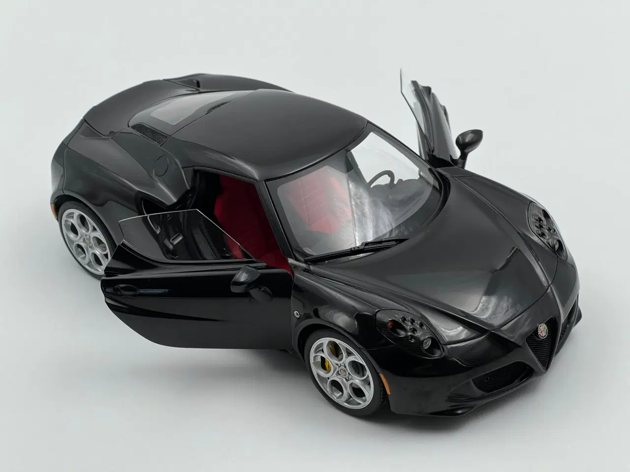 Billede 5 - 2013 Alfa Romeo 4C Coupe - AUTOart - 1:18