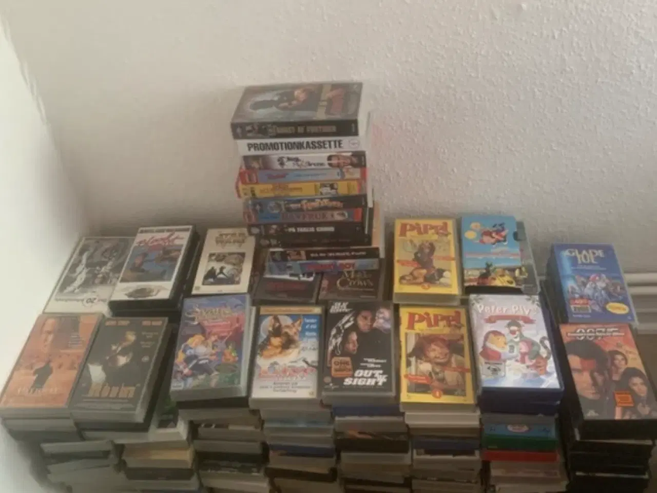 Billede 2 - Vhs afspiller samt film