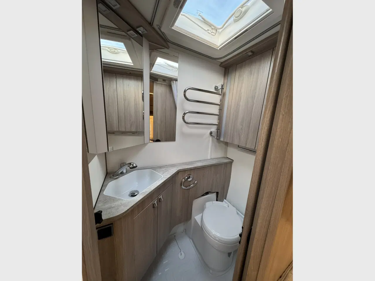 Billede 11 - Kabe Imperial 600 XL KS