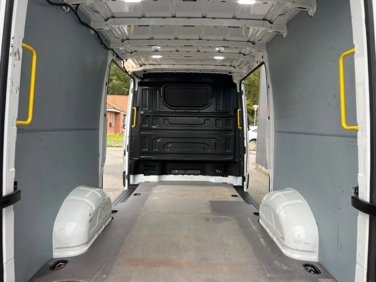 Billede 10 - VW Crafter 35 2,0 TDi 140 Kassevogn L3H2