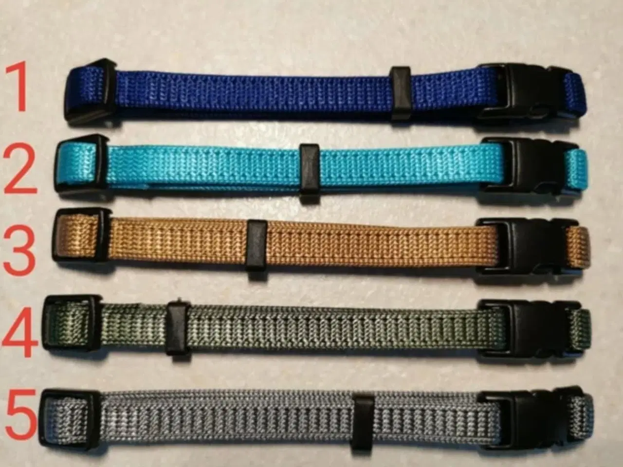 Billede 1 - Nye Trixie halsbånd 22-35 cm/10 mm