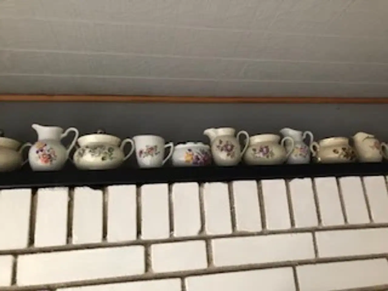 Billede 2 - Flødekander & sukkerskåle - pris pr del