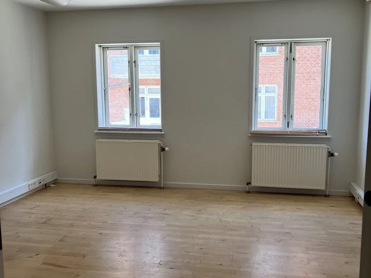 Billede 11 - Dejlige kontorlokaler i rolige omgivelser