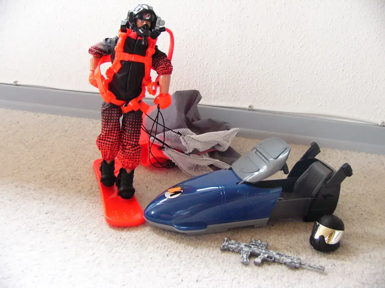 Billede 2 - Actionman med snowboard