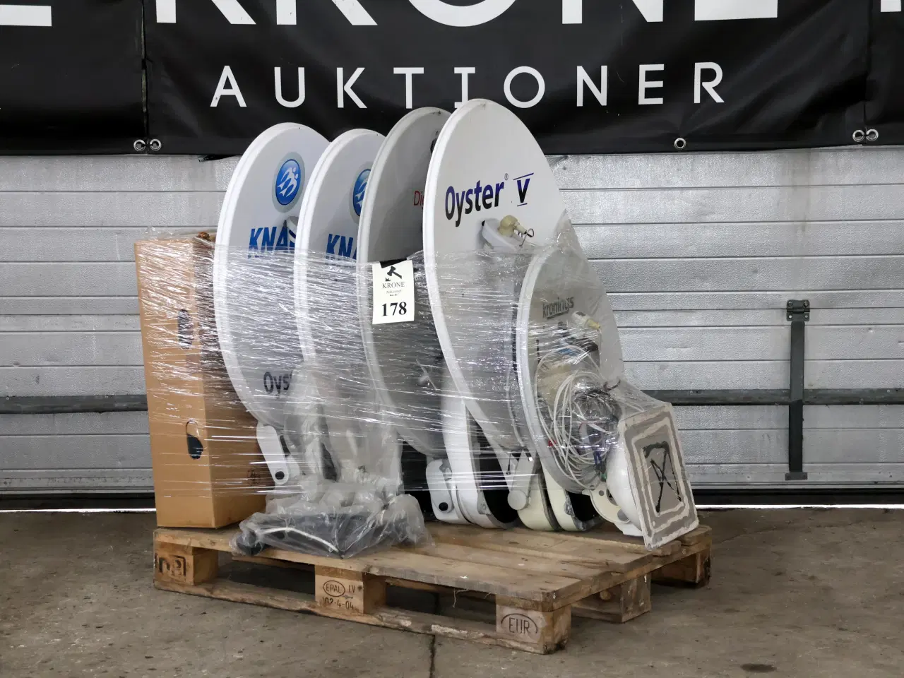 Billede 1 - Diverse Paraboler til tagmontering.