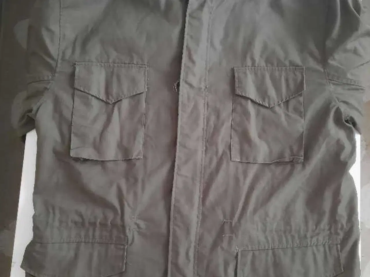 Billede 1 - Brandit M65 let  jakke til mænd 