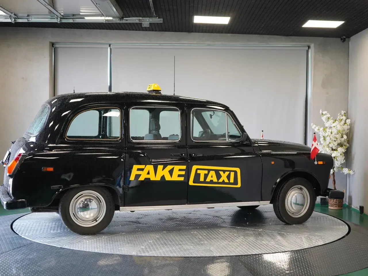 Billede 6 - LONDON TAXIS INT