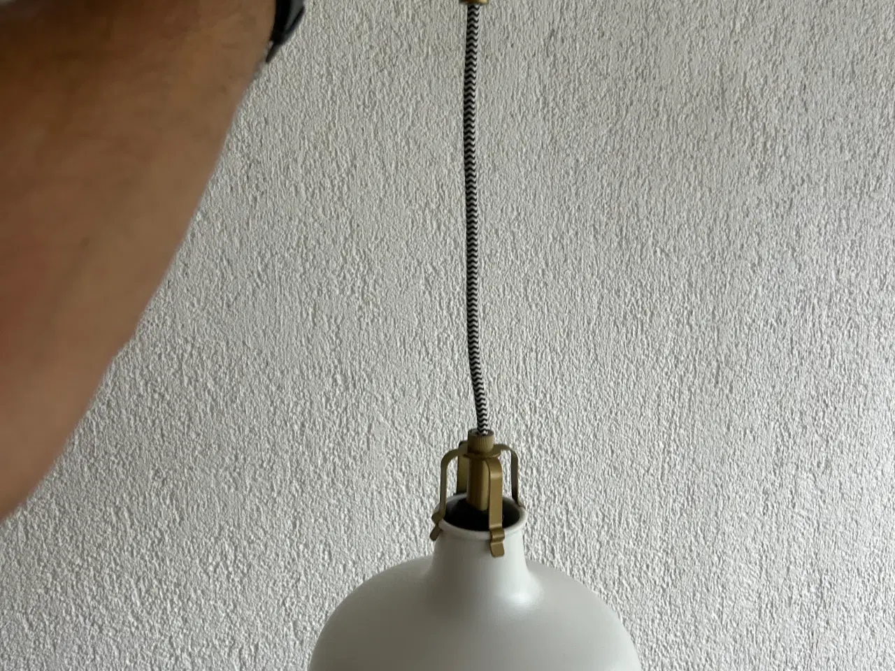 Billede 5 - Næsten ny loftslampe Ikea
