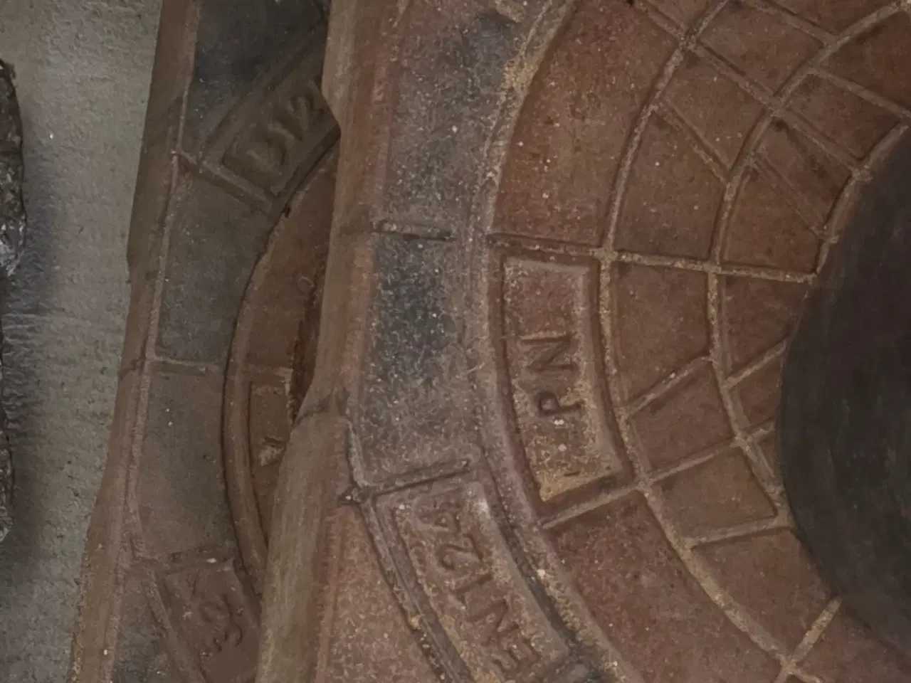 Billede 11 - Brøndgods / kloak - Firkantet fast karm med dæksel