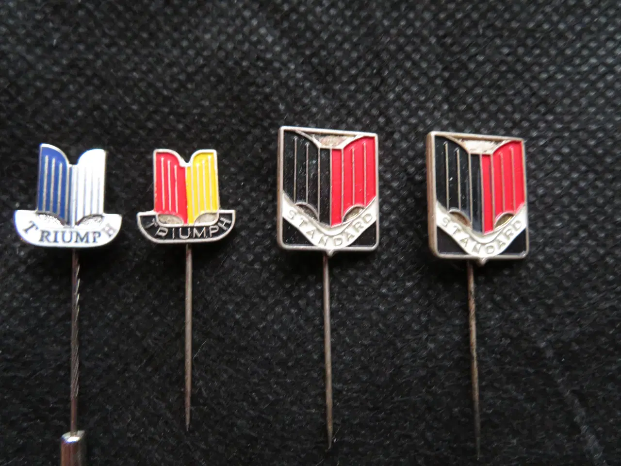 Billede 4 - Samler Pins mange sjældne.