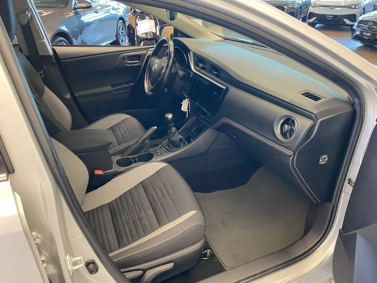 Billede 13 - Toyota Auris 1,2 T T2 Comfort Touring Sports