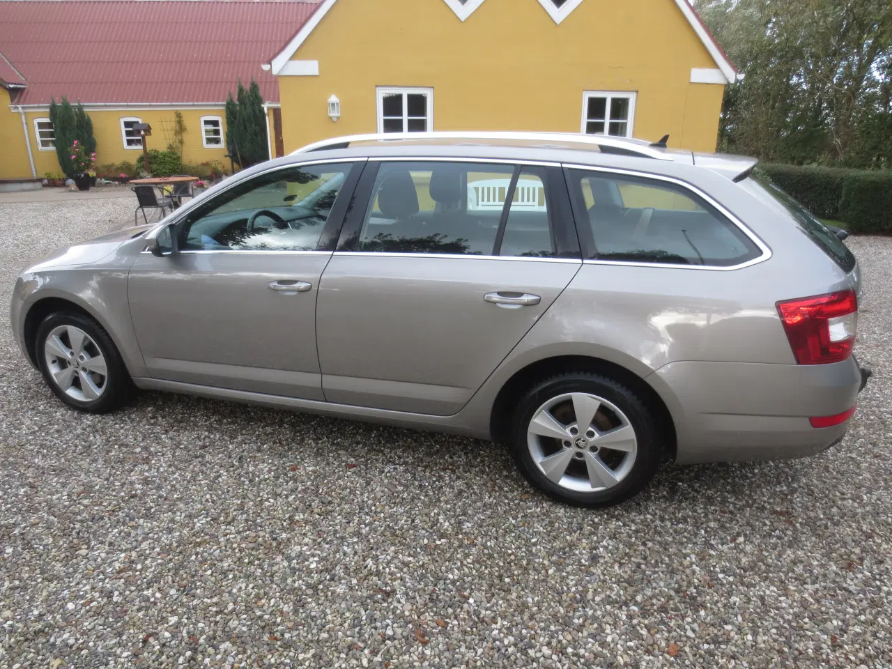 Billede 10 - Skoda Octavia 1.4 i 140 Hk Stc år 2014. 