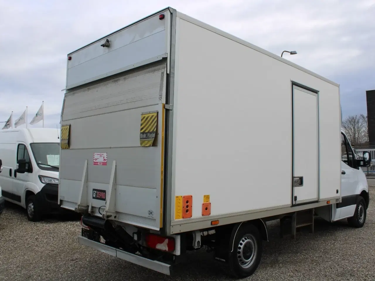 Billede 7 - Mercedes Sprinter 319 3,0 CDi Alukasse m/lift aut.