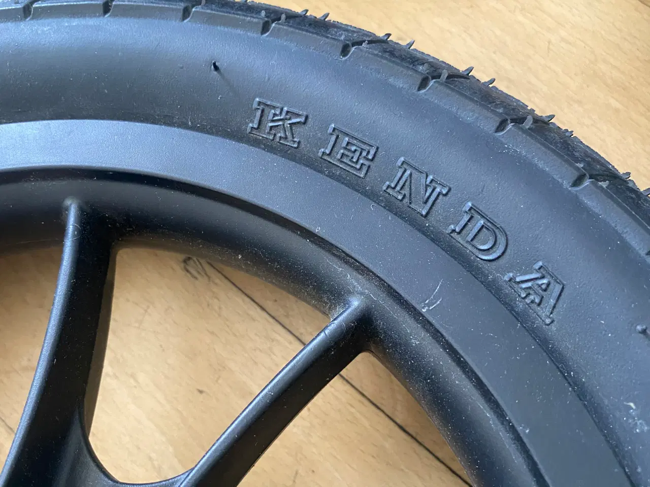 Billede 2 - Kenda dæk 