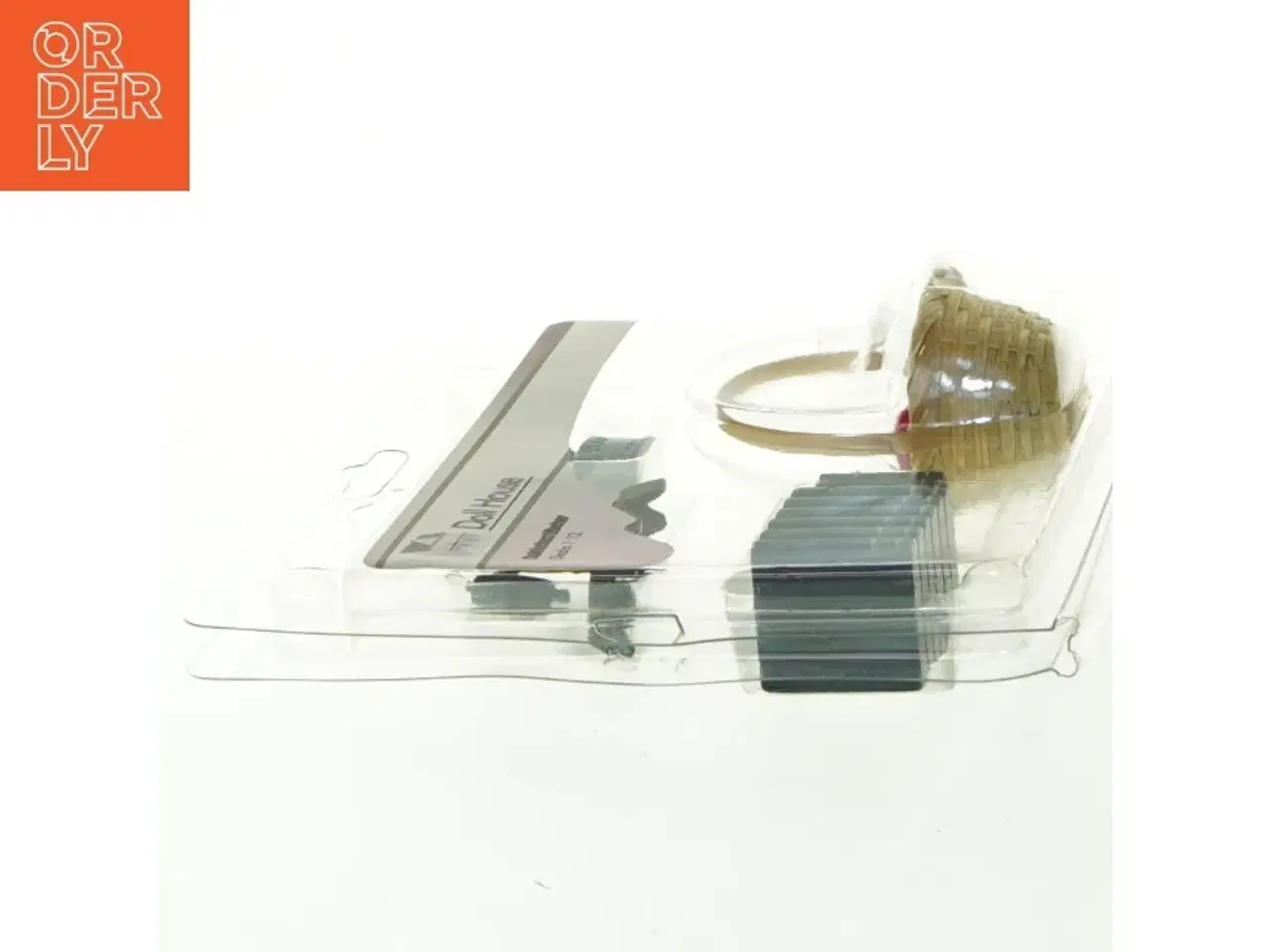 Billede 2 - Dukkehus tilbehørssæt fra Doll House (str. 5x6 cm)