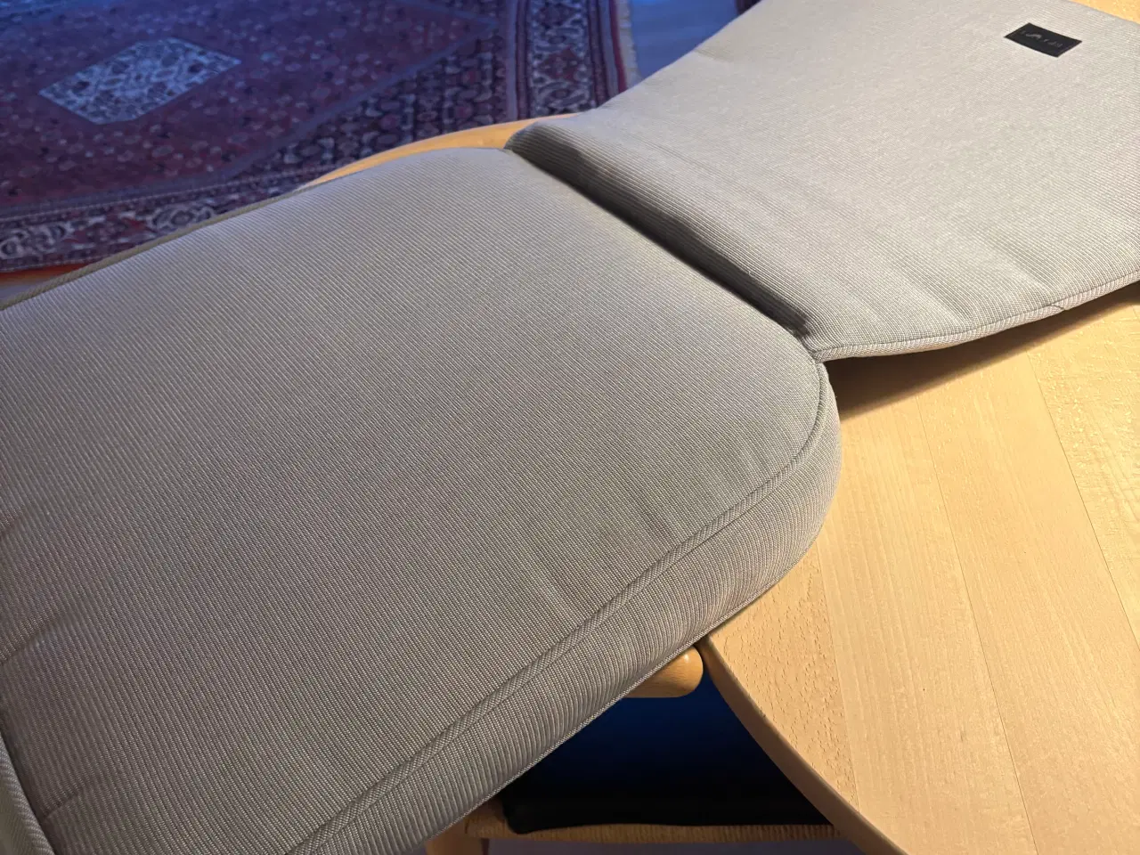 Billede 5 - Avernakø havebord og stabelstol i teak og alminium