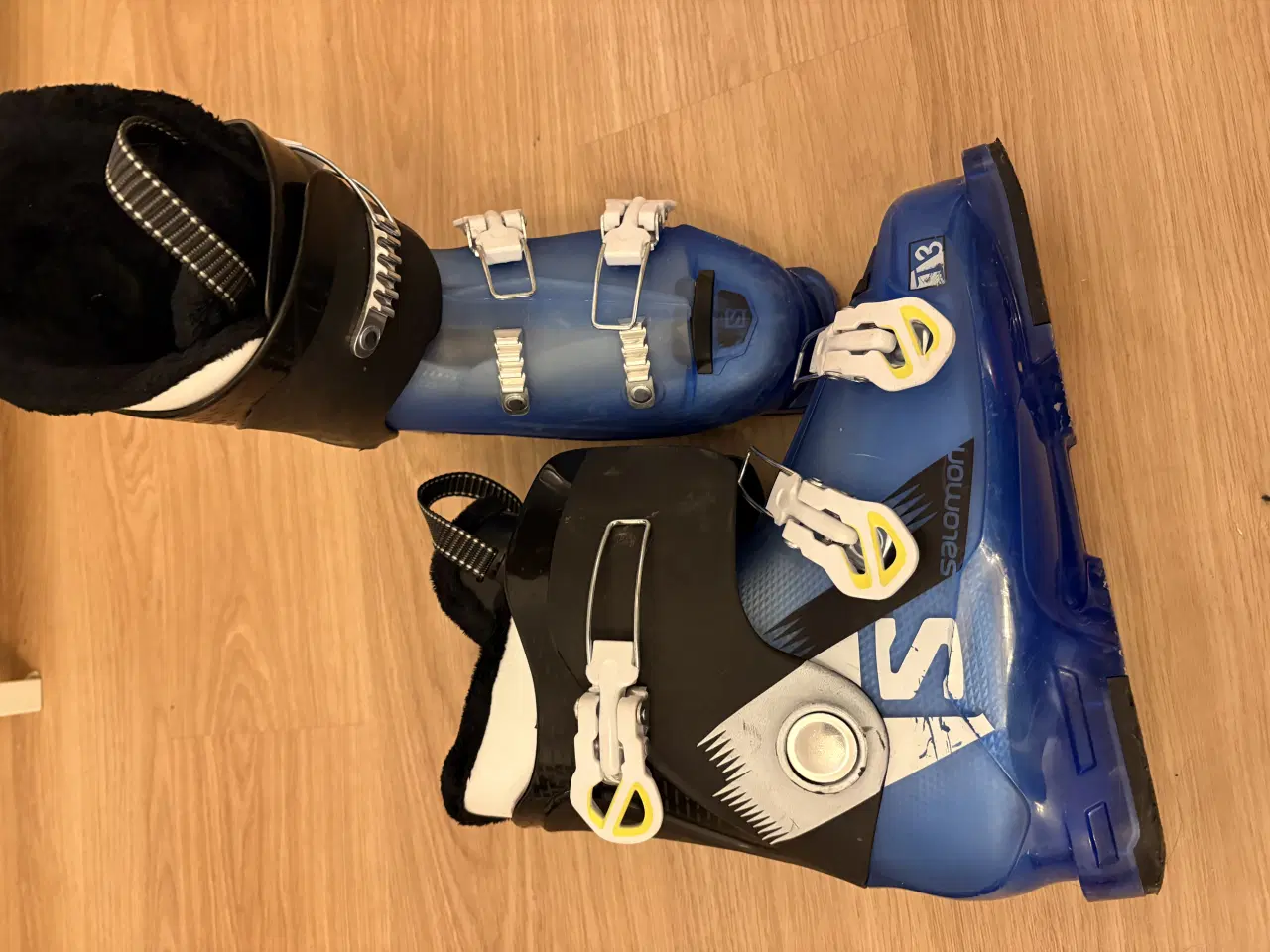 Billede 1 - Salomon junior støvle (str. 39-40)