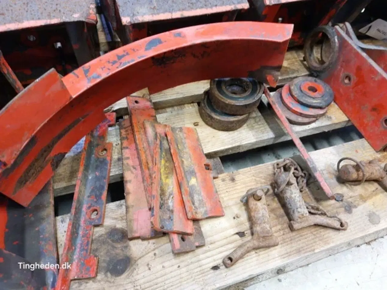 Billede 12 - Hesston 4700 Kniveholder Sæt 63103400 Ollerup Snitter